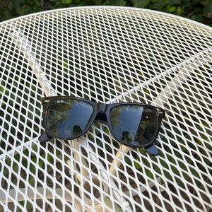 Ray Ban Wayfarer Sunglasses